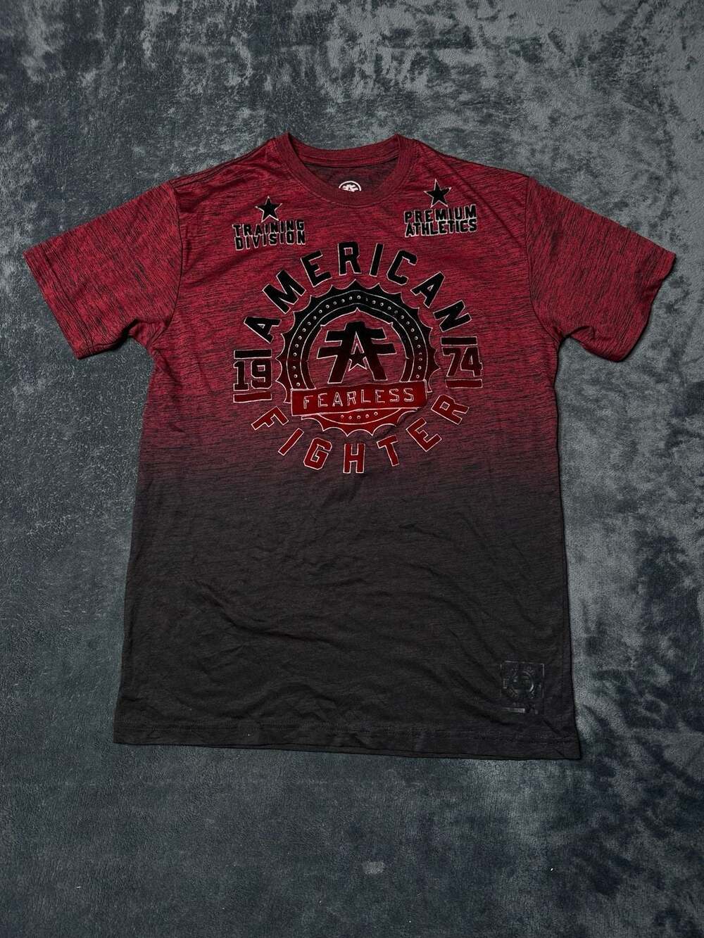 American Fighter Fearless Size M Red Black T-Shirt